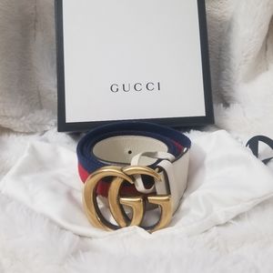 Beautiful like New! Gucci Belt! This belt is classy and always looks greats.